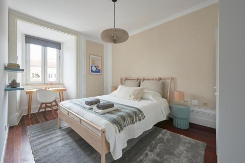 Bright Double Room in a Coliving Apartment