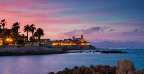 Rare! L'Atelier Provençal, Getaway in Old Antibes - 4th floor