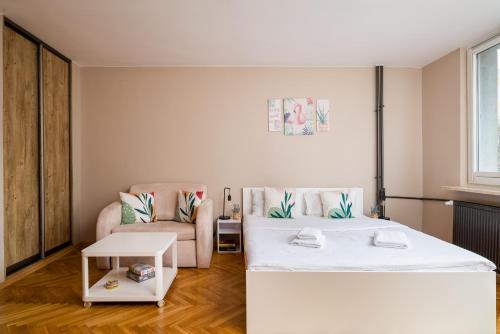 Saska Kępa Serene Studio by BookingHost