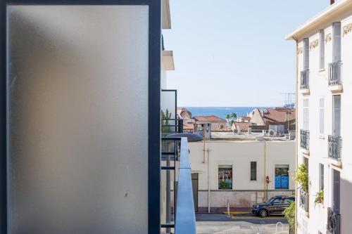 L'AZUERA Cannes center 2P Design 4 Pers Secure Parking 5 mins Croisette