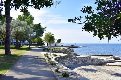 Spacious apartment in Umag with garden