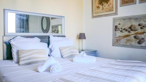 En eller flere senge i et værelse på Hôtel Villa Maya - Golfe de Saint-Tropez