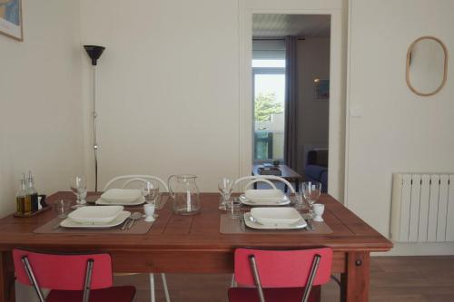 Φωτογραφία από το άλμπουμ του Appartement avec balconnet et vue mer σε Barneville-Carteret