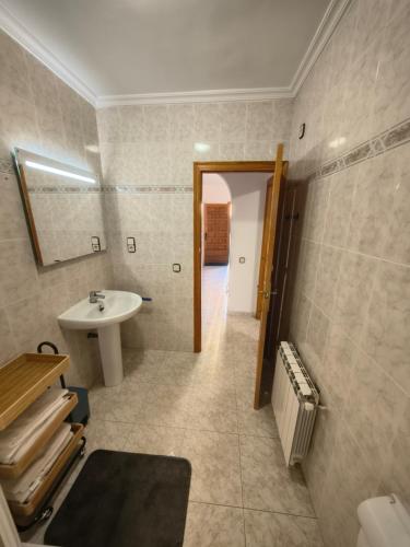 Ένα μπάνιο στο Amarella Costa Dorada