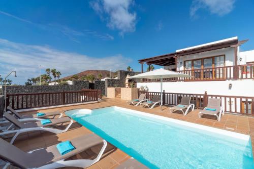 Villa Veintidos, Playa Blanca