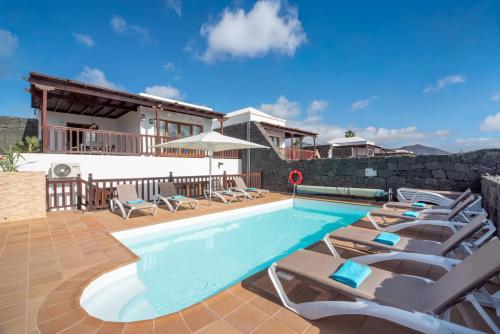 Villa Veintidos, Playa Blanca