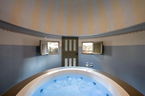 Фотография из галереи Nordoy Hotel - Fattal Colors в Тель-Авиве