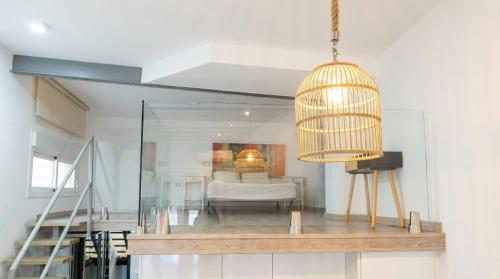Huge & Sunny 2BR Duplex 10' Setas