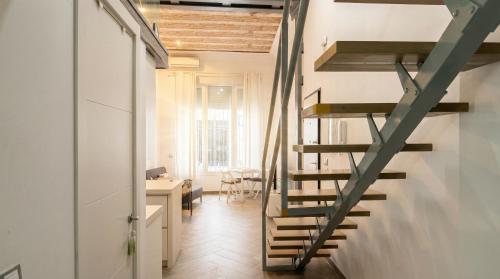Huge & Sunny 2BR Duplex 10' Setas