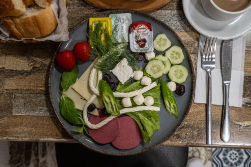 Jídlo v hotelu nebo okolí