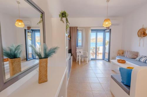 Χώρος καθιστικού στο San Giorgio Leros