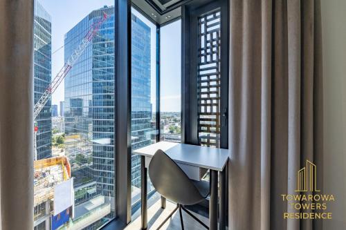 Foto Towarowa Towers Residences 4