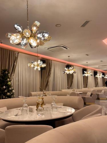 Posezení v ubytování Spa Hotel Ezeretz Blagoevgrad