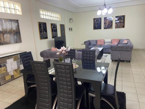 Un lugar para sentarse en Appart meuble