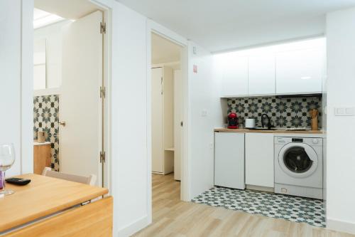 Verdil Harbor's Light