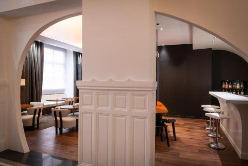 Le Grand Balcon Hotel photo 52