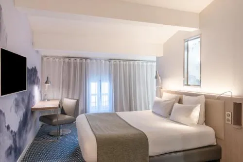 Le Grand Balcon Hotel photo 23