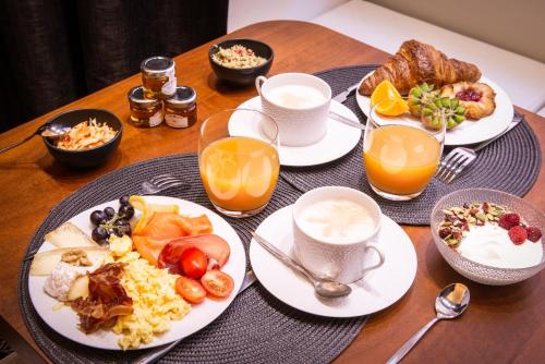 Đồ ăn tại/gần khách sạn