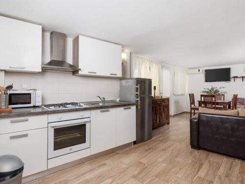 Apartment Leko-5 by Interhome