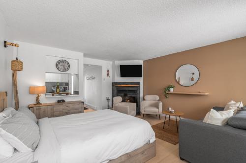 Giường trong phòng chung tại Hameau 22-51 Studio