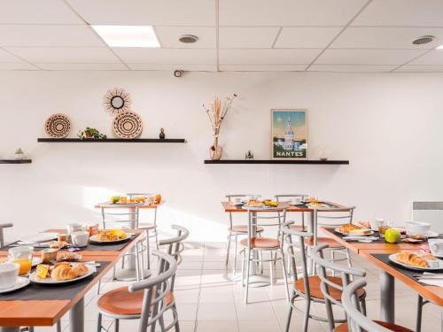 Đồ ăn tại/gần khách sạn căn hộ