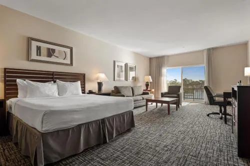 Best Western Plus Bayside Hotel in San Leandro