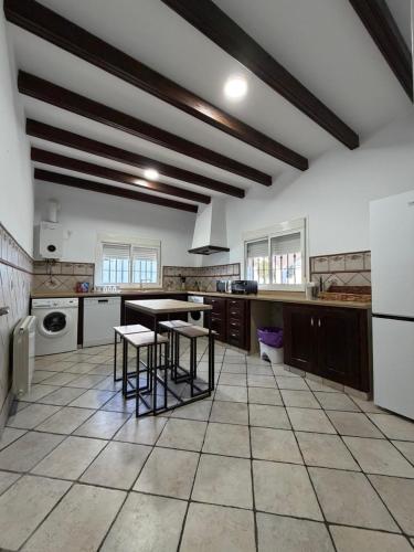 Η κουζίνα ή μικρή κουζίνα στο Mirador De La Vega De Cazalla