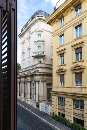 The Heritage Apartment 4 Guests Piazza di Spagna & Trevi