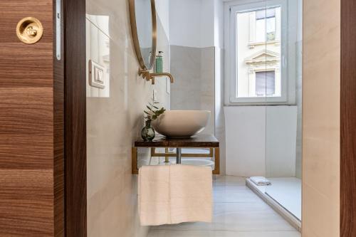 The Heritage Apartment 4 Guests Piazza di Spagna & Trevi