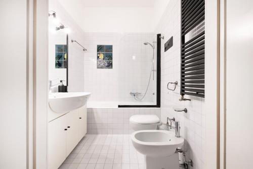 Easylife - Milan - Alessi 1 - Navigli