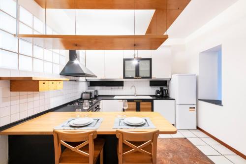 Easylife - Milan - Alessi 1 - Navigli