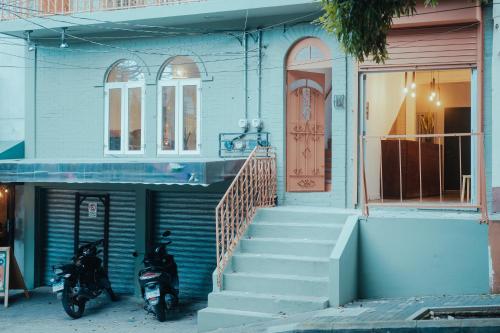 Central Hostel Zona 4