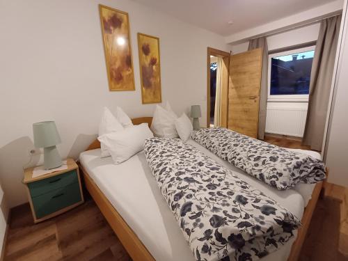 Ένα ή περισσότερα κρεβάτια σε δωμάτιο στο Ferienwohnung Mader