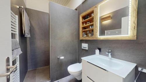 4,5-Zimmer-Dachgeschosswohnung mit Ausrichtung zur Sonne!!!