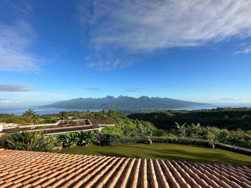 Altavista retreat, quietness near Teahupoo and Taravao