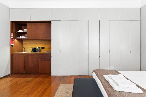 GuestReady - Rivoli Studio