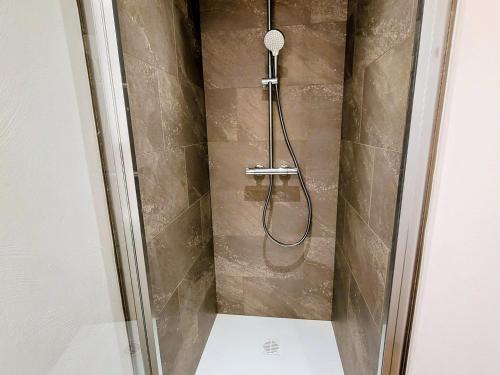 Studio confortable au centre, balcon, wifi gratuit