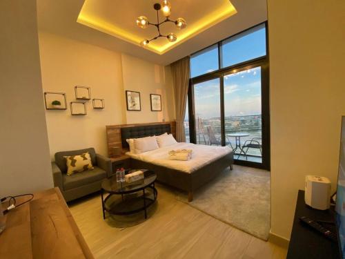 Modern Studio in Azizi Riviera 10, Near Downtown