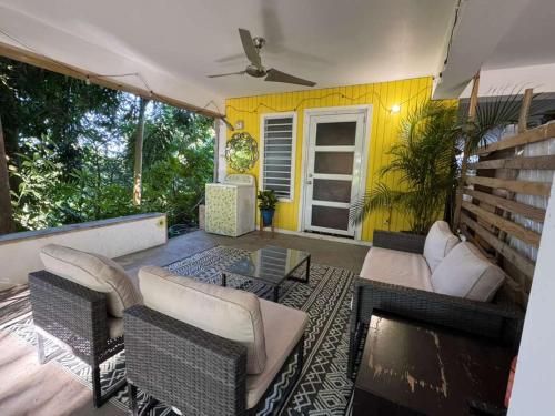 Posezení v ubytování The Spot at Rincon