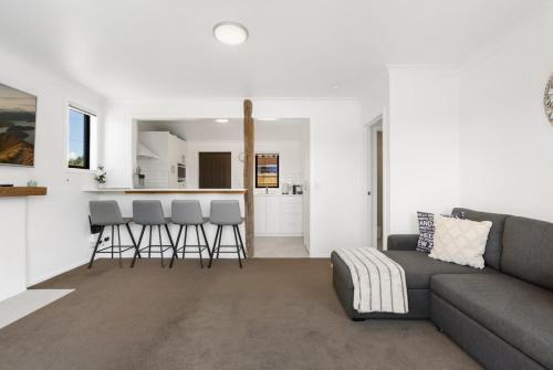 Fotografie z fotogalerie ubytování Central Wanaka Escape - Views of Lake and Mountains v destinaci Wanaka