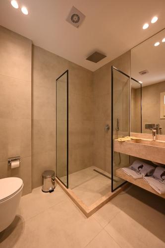 Ένα μπάνιο στο Solana sky pool boutique hotel - Adults only