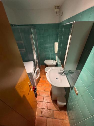 Ένα μπάνιο στο Torbole Lake View Retreat