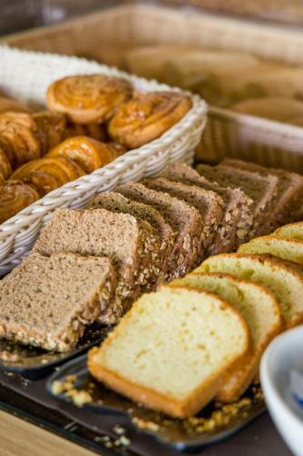 Toit hotelli aladel või selle läheduses