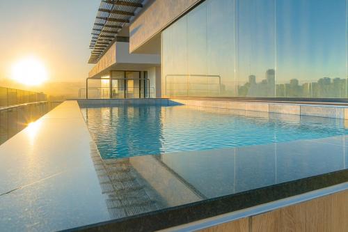 Confort y estilo en Galería 360 con piscina y gimnasio