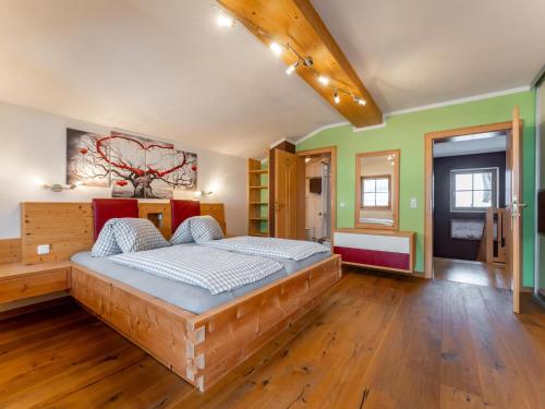 Ένα ή περισσότερα κρεβάτια σε δωμάτιο στο Haus Johanna