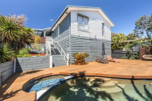 Swimmingpoolen hos eller tæt på Foreshore Haven - Poolside Comfort near Rye Beach