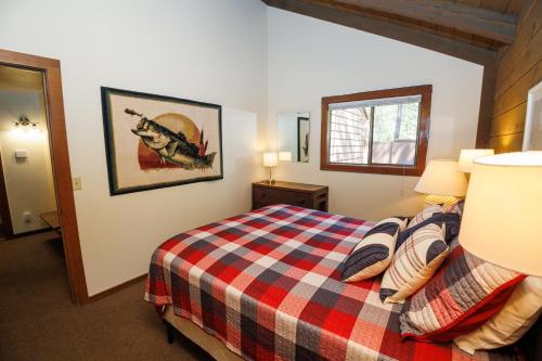 En eller flere senge i et værelse på Landrise 7