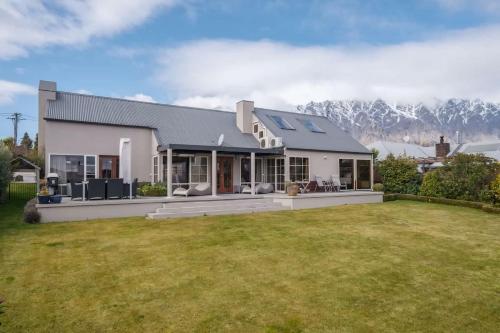 Природа в окрестностях отеля