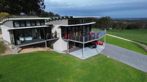 an overhead view of a house with a balcony at McLaren Eye in Kangarilla