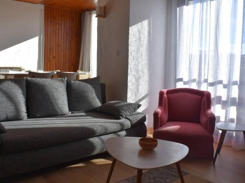Appartement 3 Pièces Ens. avec Garage, Pyrenees - FR-1-580-142